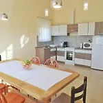 Apartment Mariva *