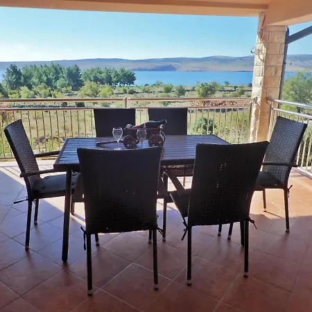 Mariva * Starigrad Paklenica