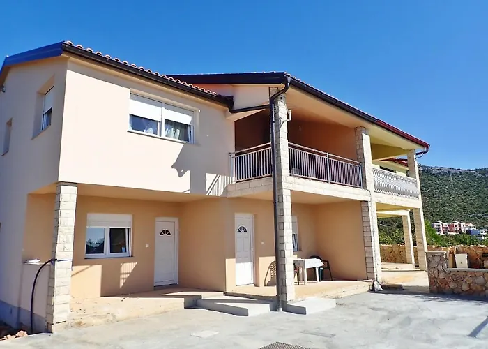 Mariva Appartement Starigrad Paklenica