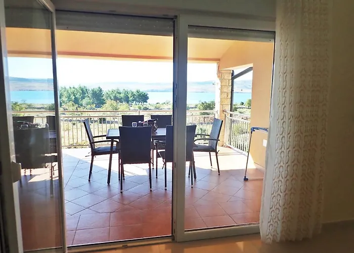 Mariva Appartement Starigrad Paklenica