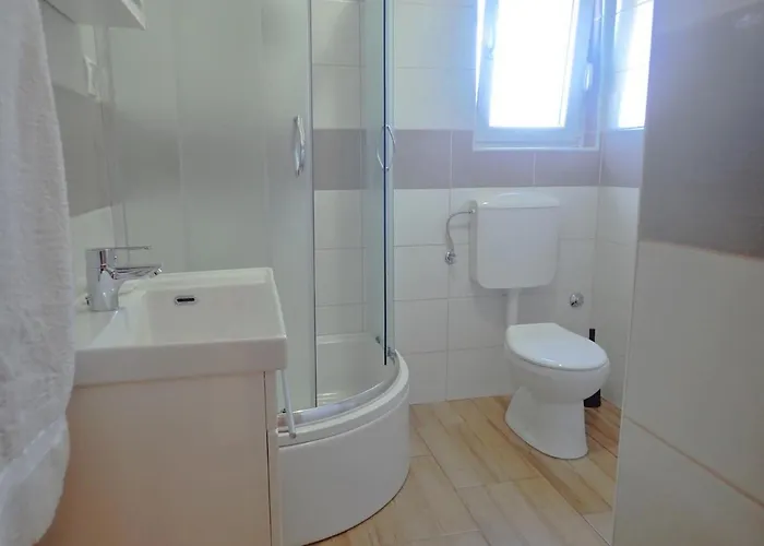 Mariva Апартаменты Стариград-Пакленица